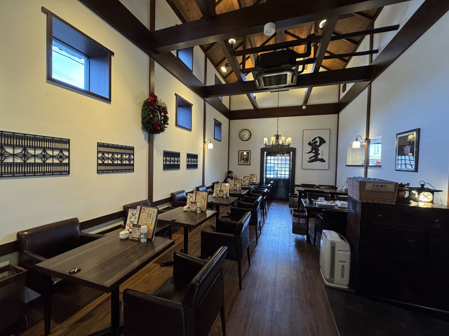 ☕ “Savor Tranquility: Hoshino Coffee in Kikugawa” 🌿