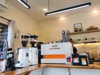 ☕ : Earth Coffee&Community คาเฟ่บุรีรัมย์