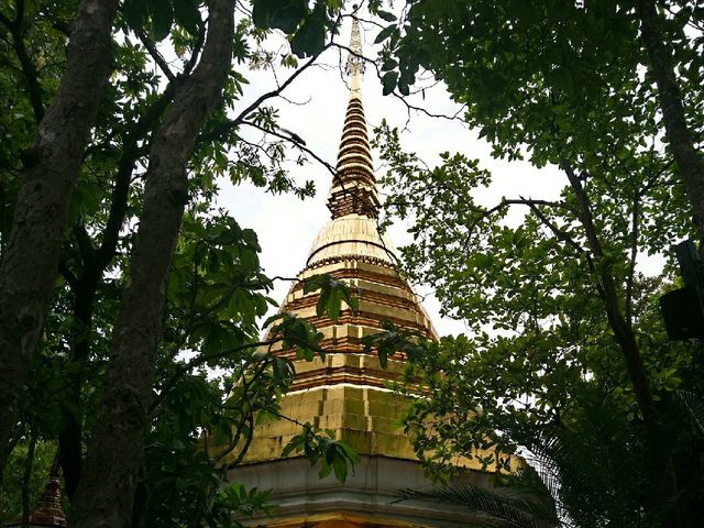 เยือน..วัดพระแก้ว เชียงราย