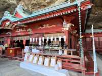 🌊 Udo Jingu – A Serene Cliffside Shrine by the Sea