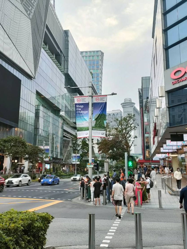 🛍️ Orchard Road – สวรรค์นักช้อปกลางสิงคโปร์