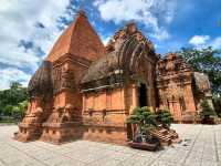 Ancient Vibes & Sunset Views at Cham Ponagar Temple