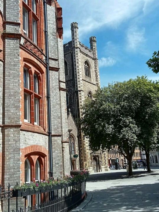 St Laurence's Church