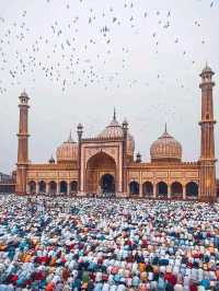 🕌 Jama Masjid, Delhi – A Spiritual Marvel in the Heart of Delhi 🌙