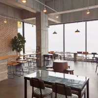 LongBlack Cafe