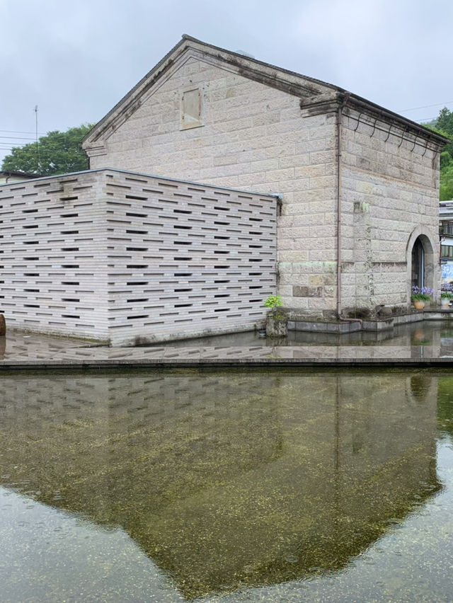 【夏旅 那須】  隈研吾が手がけた石の美術館