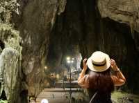 🦚 Batu Caves, Kuala Lumpur — A Summer Getaway Full of Adventure & Culture 🦚