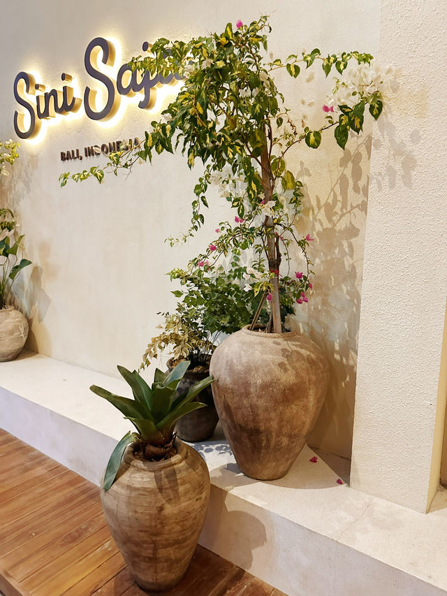 Sini Saja, Stay Awhile – Ubud’s Hidden Gem at Dusk