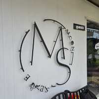 🌙☕ Moon Space Café – คาเฟ่มินิมอลสไตล์ญี่ปุ่น