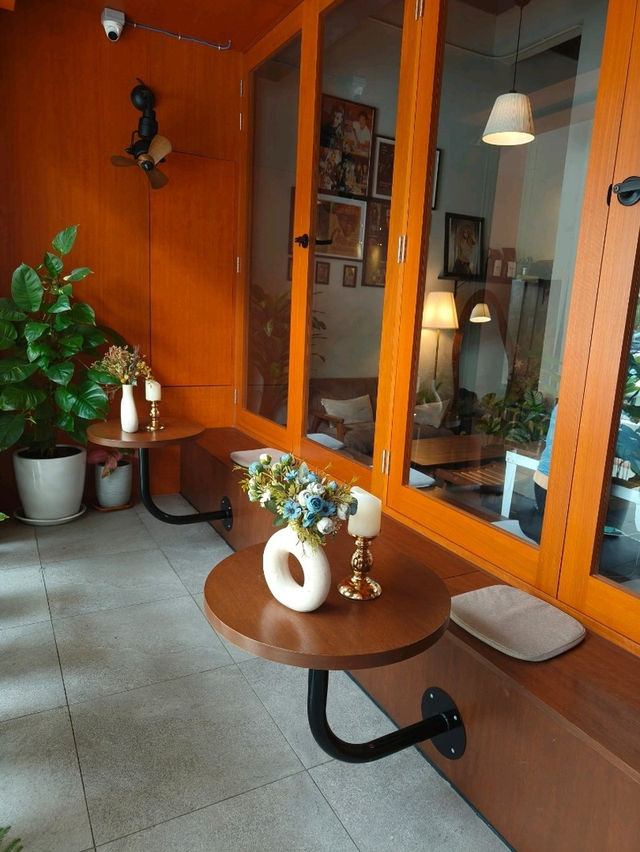 Chill Café Stop with Great Food in Desaru