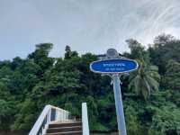 เดินเล่นชายหาดอ่าวยน ภูเก็ต