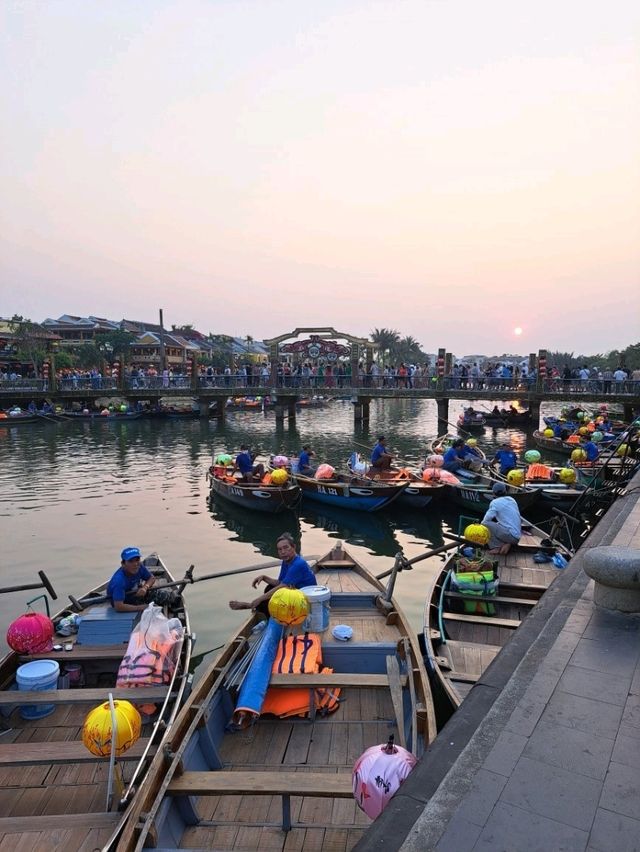 🌟เมืองเก่าฮอยอัน เมืองที่โรแมนติกที่สุดในเวียดนาม
