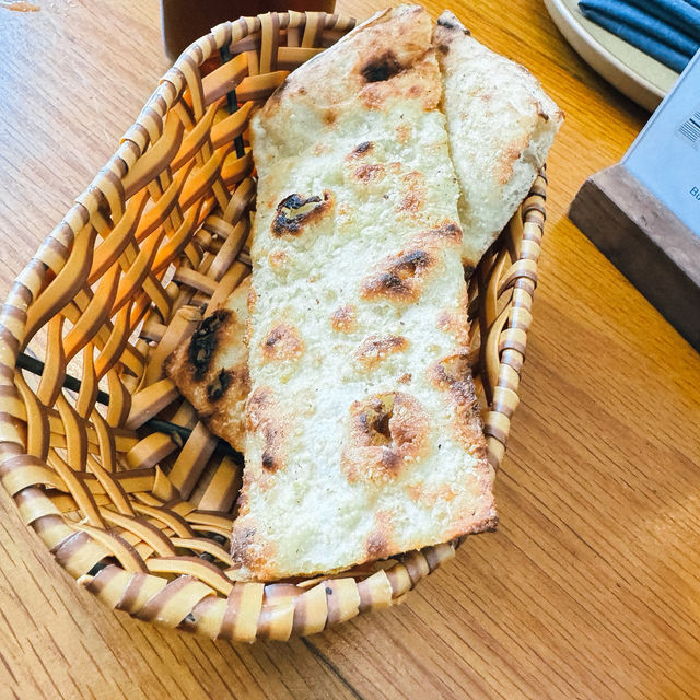 ร้านพิซซ่าชื่อดัง ห้ามพลาด Pizza 4P's Vo Van Kiet
