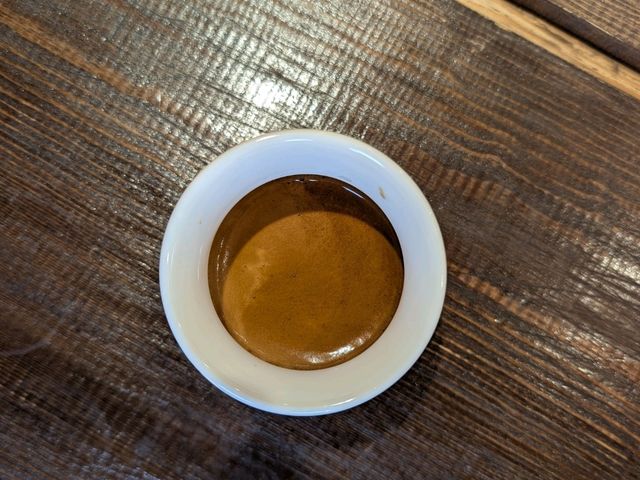 Caravan coffee shop 