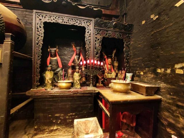 ขอพรเรื่องการเรียน วัดเก่าแก่ที่สุดเกาะฮ่องกง