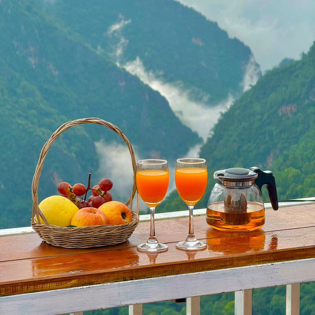 ที่พักผาฮี้ที่วิวโคตรสวย นอนแช่อ่างน้ำฟินๆ ⛰️🛁