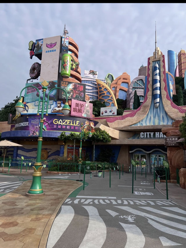 【夢と魔法の世界へ✨】上海ディズニーランドで最高の一日を! 【夢と魔法の世界へ✨】上海ディズニーランドで最高の一日を!