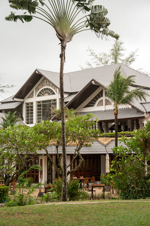 ที่พักติดทะเลภูเก็ต 