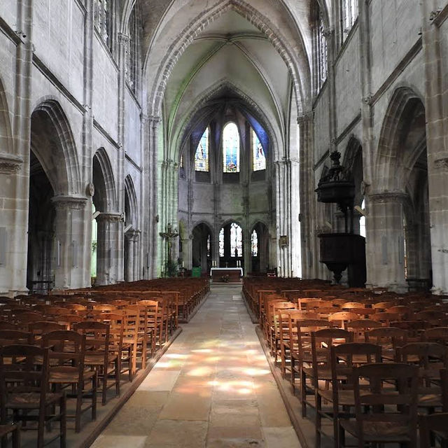 Church of Saint-Pierre – Dreux’s Gothic Jewel