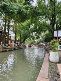 Zhujiajiao — Shanghai’s little Venice of the East. 🚤🏯