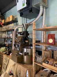 대만 감성 가득한 융캉제 카페 CAFE BUZI