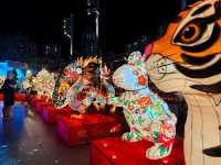 Celestial Glow, Earthly Delights: Hong Kong’s Fusion of Moon Cakes and Modernity 