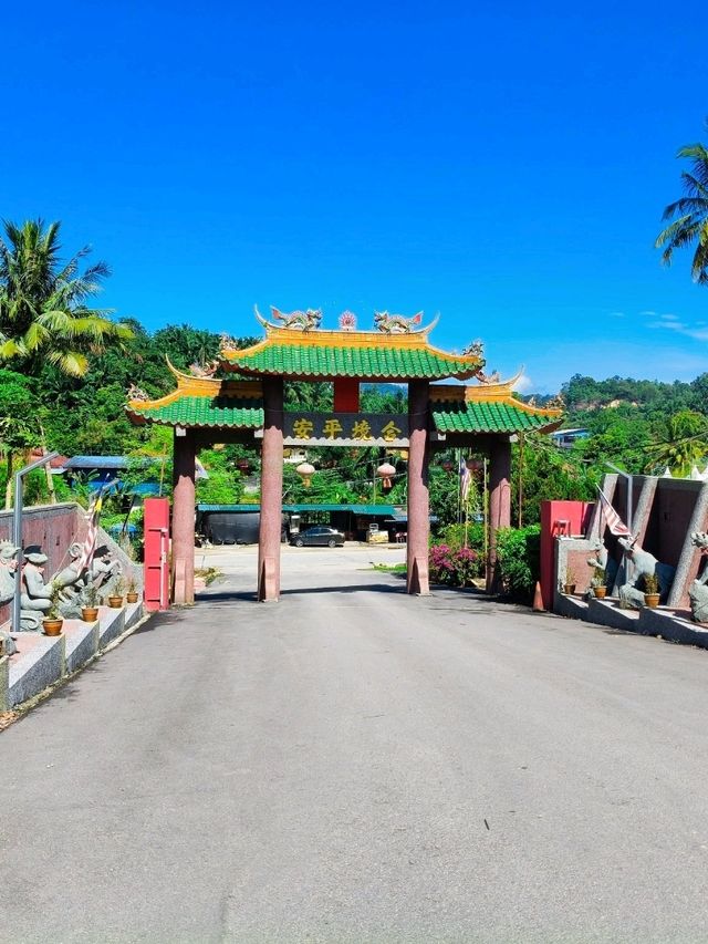 Discover Culture Escape 🏯Statue Serenity🌳