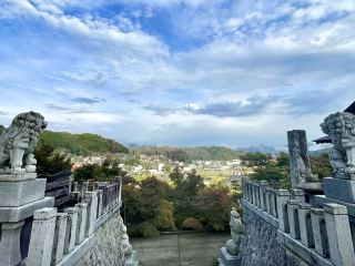 이바라키의 숨겨진 사찰에서 가을의 속삭임