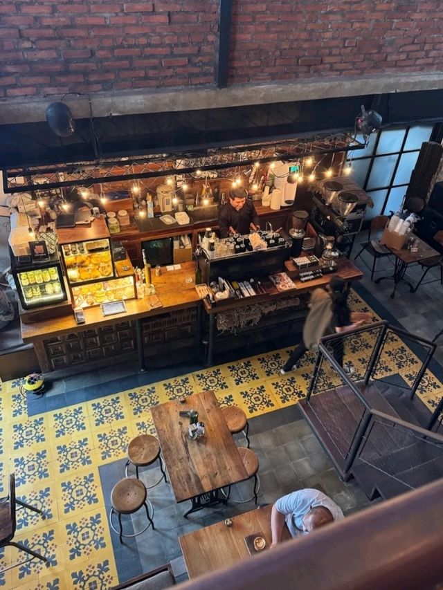 A MUST VISIT CAFÉ IN BALI.