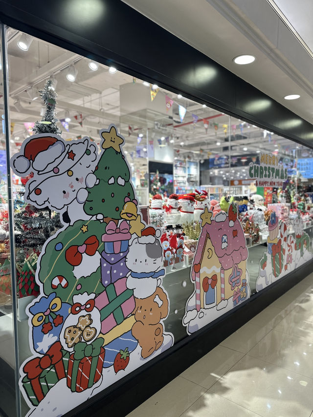 🎄🎀 “Moshi Moshi at Platinum Mall — Big, Colorful & Super Affordable!” 🛍️✨