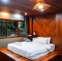 มานอนฮีลใจริมน้ำกับธรรมชาติสุดร่มรื่น