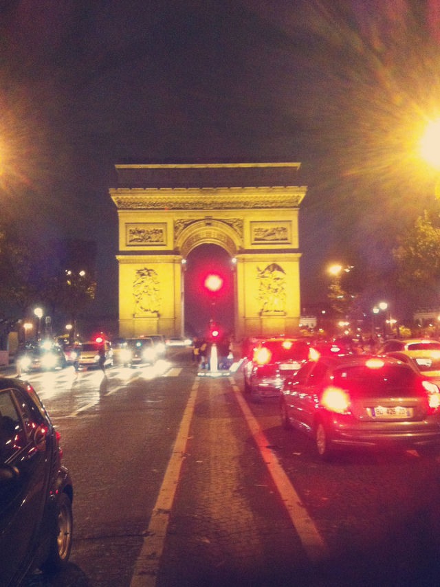 France in Autumn: Eiffel Magic, Dreamy Streets & Dessert Goals 🇫🇷✨