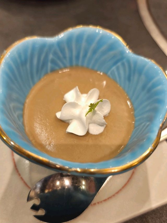 【甲羅】乃日式料理館,裝潢富特色,食物新鮮好味,服務更是一流! 【甲羅】乃日式料理館,裝潢富特色,食物新鮮好味,服務更是一流!