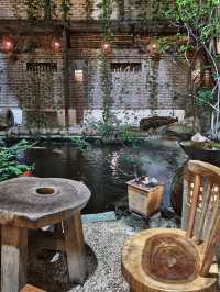 一秒穿越江南水鄉💕荷蘭花卉小鎮(水一方茶館)錦鯉茶館禪意十足