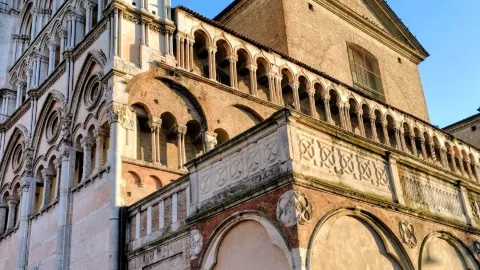 建築博物館、聖喬治大教堂(Duomo di San Giorgio) — traveler post in 費拉拉