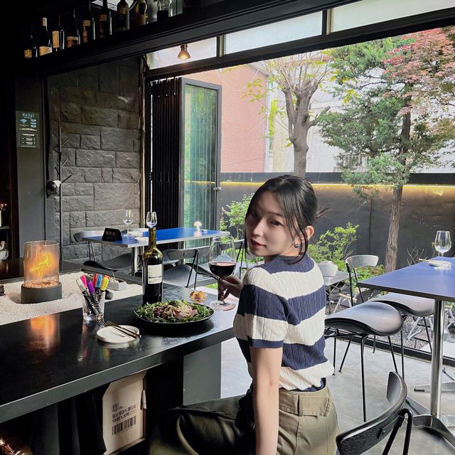 인센스향 느끼며 와인과 행복한 시간✨