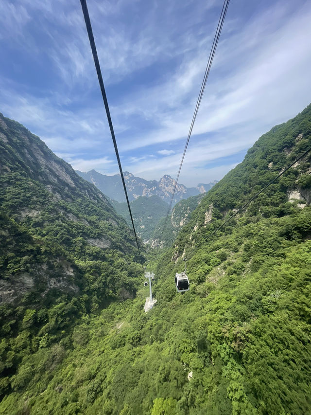 🌟 Conquering Heaven: A Journey to Huashan Mountain's Road of Heaven 🌟