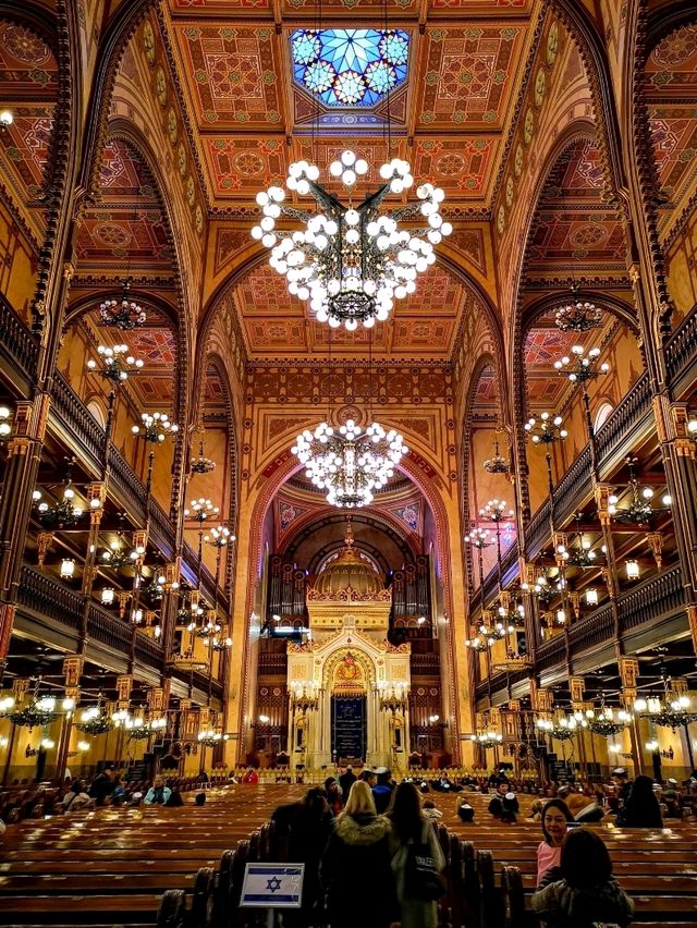 Breathtaking Budapest: Danube Delights