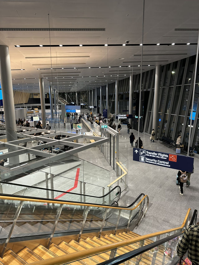【香港前往赫爾辛基，機場的規模震撼！通過Trip.com訂機票更着數！】