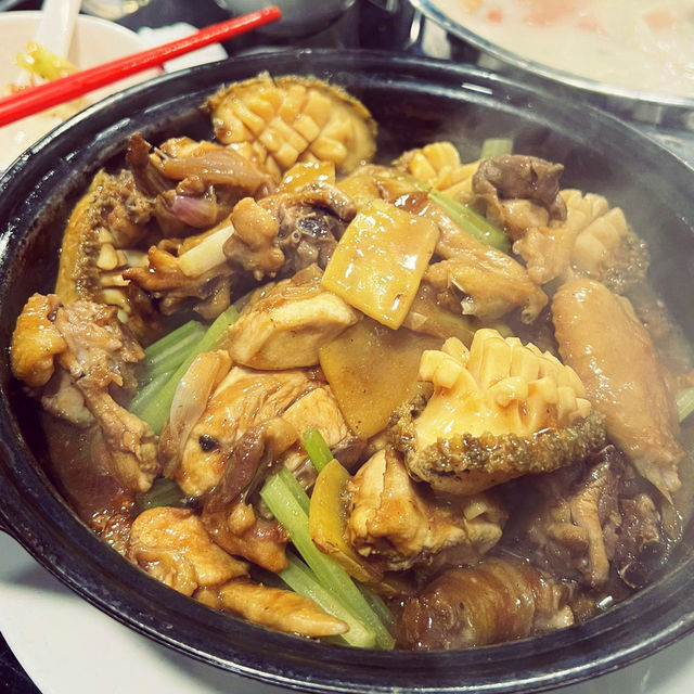 澳門一哥美食｜地道晚餐｜水蟹粥🦀｜鮑魚🐔雞煲