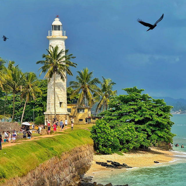Sri Lanka: The Tear of the Indian Ocean, Smiling Through a Thousand Years