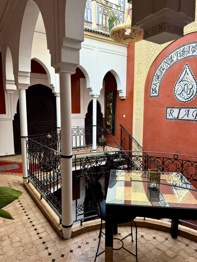 Between Tradition and Comfort