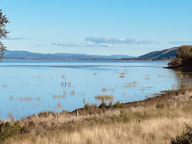 Australia's New South Wales, George Lake's Reflections.