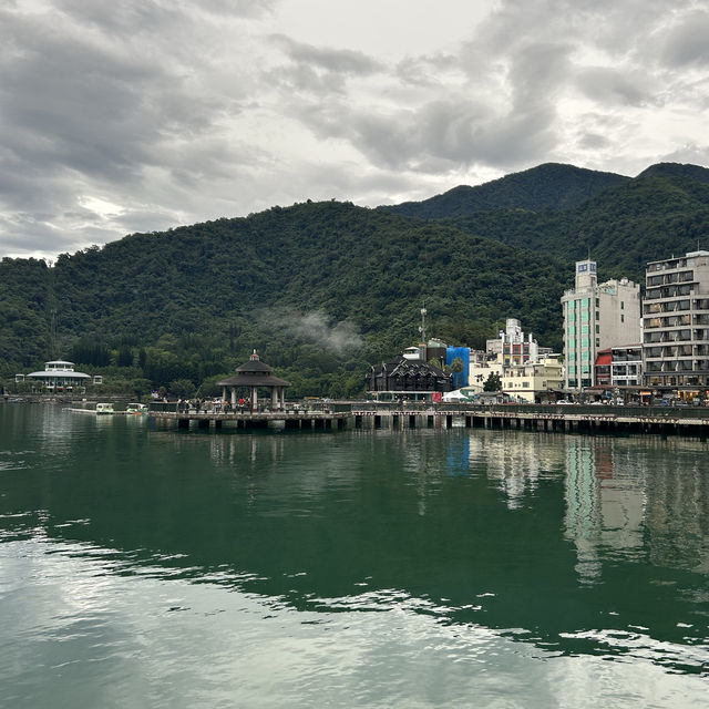 POV: I Took a Day Trip to Sun Moon Lake