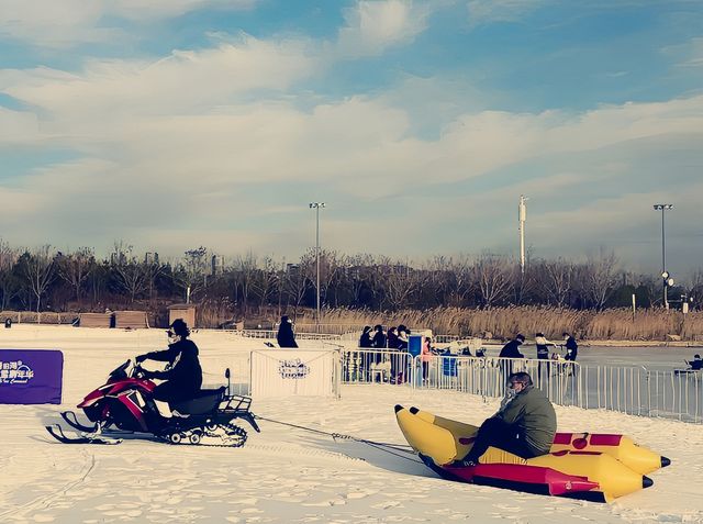 山西“巨無霸”公園走紅，還被稱“中國北湖”