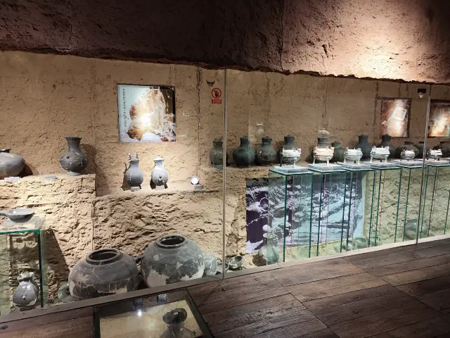 Exhibition of the burial pit of the Western Han Dynasty Qi King's tomb