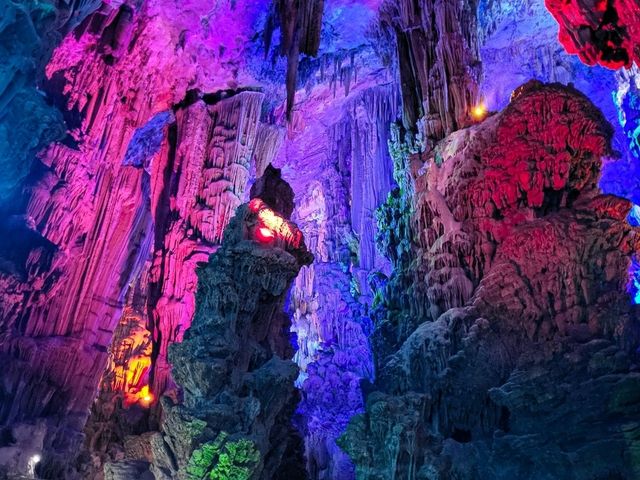 The perfect guide for Reed Flute Cave