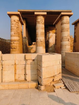 Djoser's Step Pyramid at Saqqara|A sensational deification campaign
