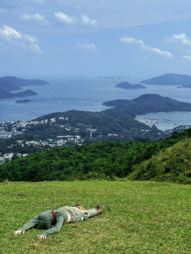 徒步|去香港高山草坪盡情撒野吧真的太愛昂平營地的一切了！！