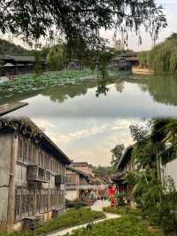 揭秘千華古村：那些你未曾知曉的古老傳說與隱秘角落